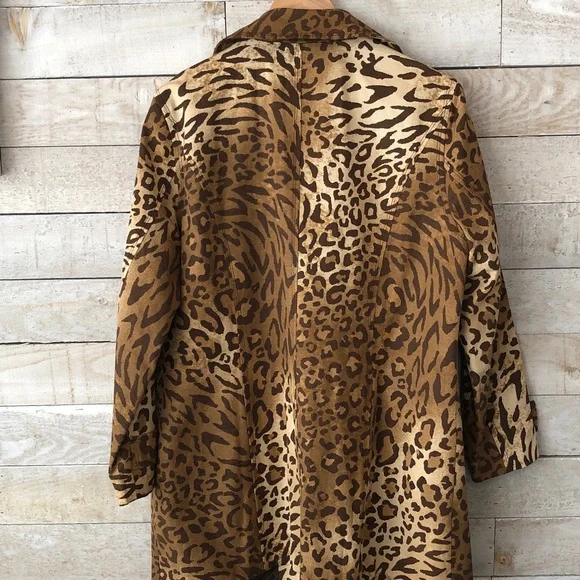 Leopard Print Spring Jacket - Picture 3 of 12